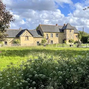 Manoir De La Haute Pilais Maison d'hôtes Chantepie